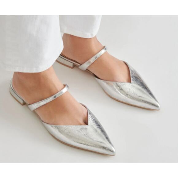 Dolce Vita Pointed Toe Mule Silver Distressed Leather 8M Flat - Picture 5 of 7